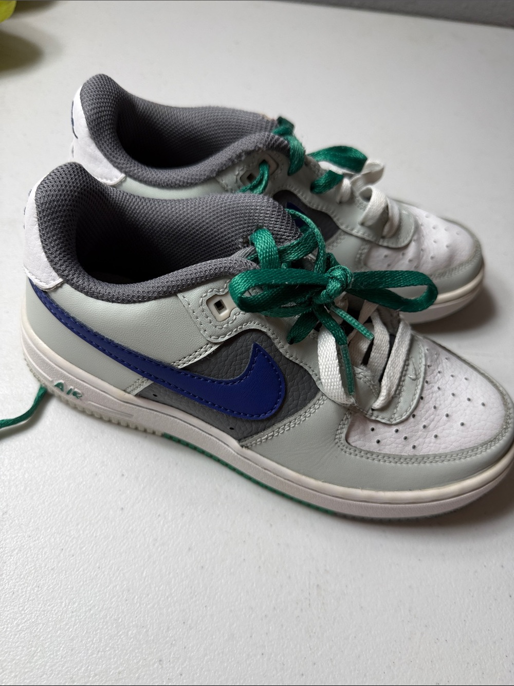 Nike Airforce 1 Kids Sneakers in White, Gray, Blue & Green Laces - Picture 4 of 5